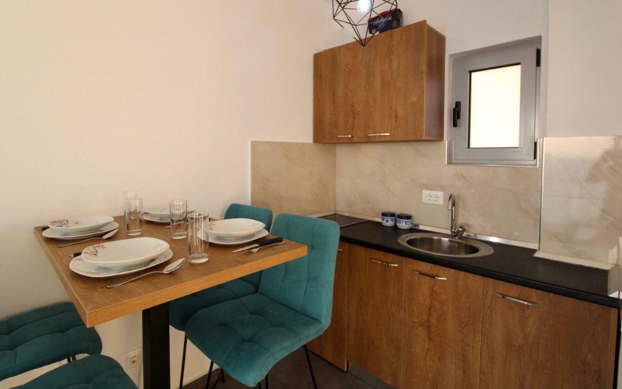 Apartments Komina 우체하 외부 사진
